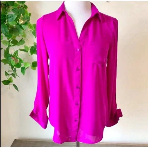 Limited Blouse - Picture 1 of 7